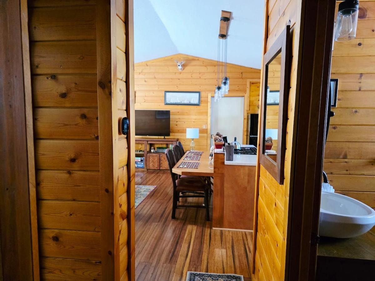 Bear Escapes II Affordable Luxury Cabin Sugarloaf Экстерьер фото