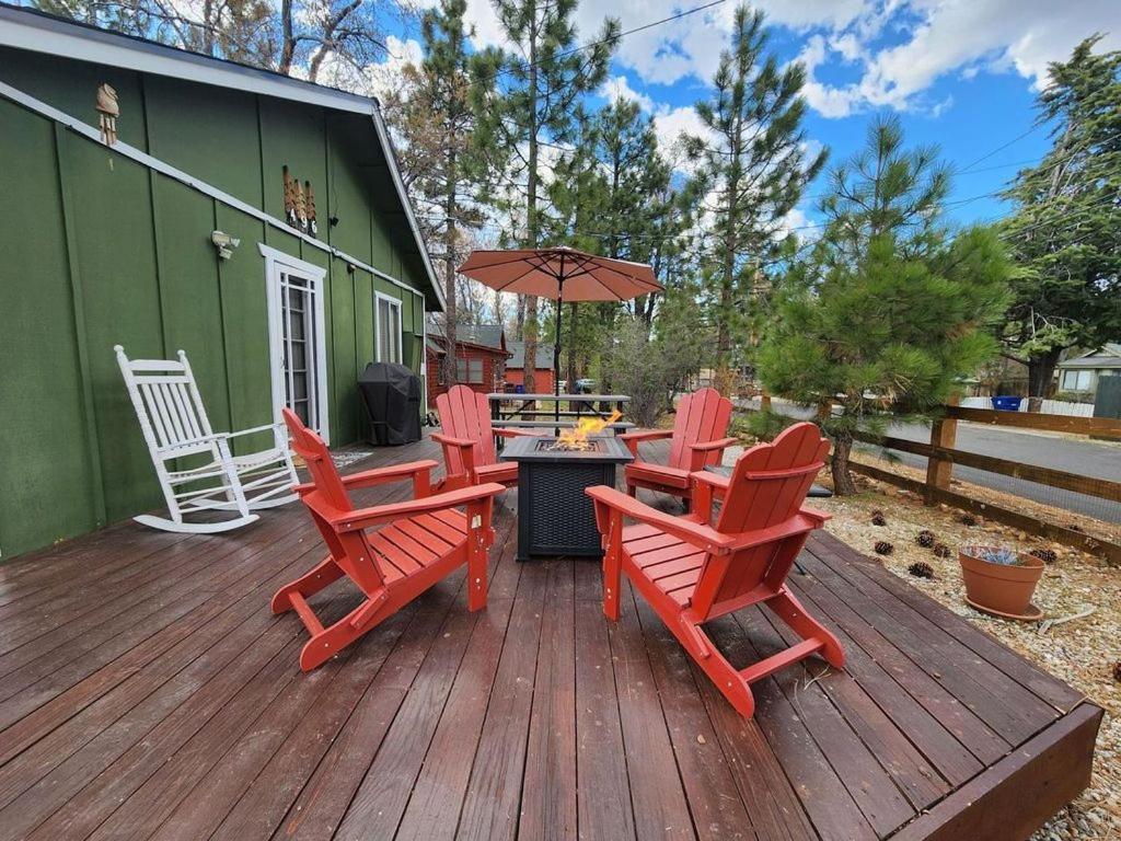 Bear Escapes II Affordable Luxury Cabin Sugarloaf Экстерьер фото