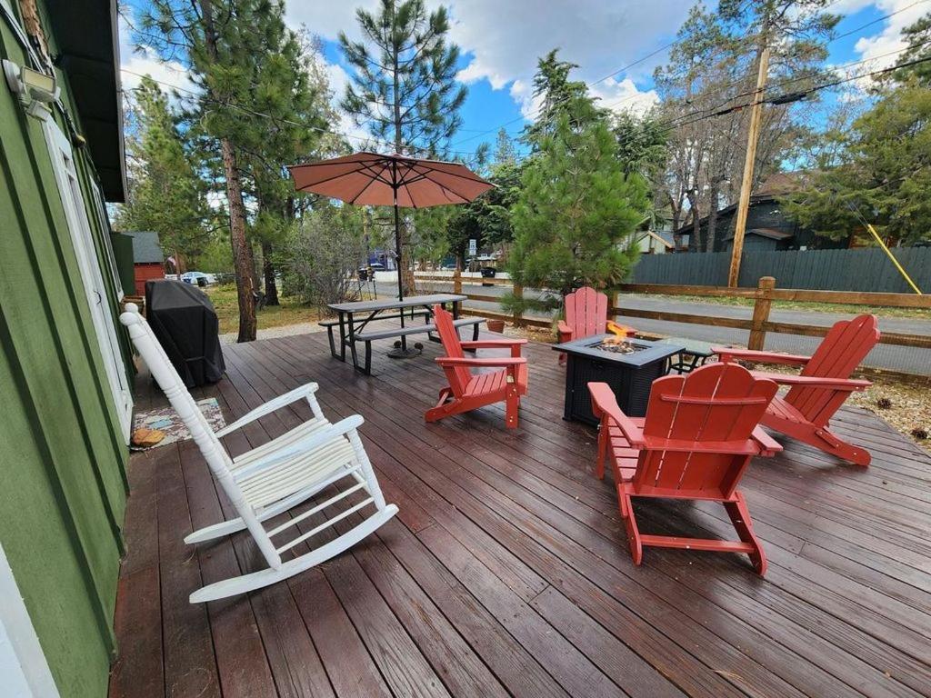 Bear Escapes II Affordable Luxury Cabin Sugarloaf Экстерьер фото