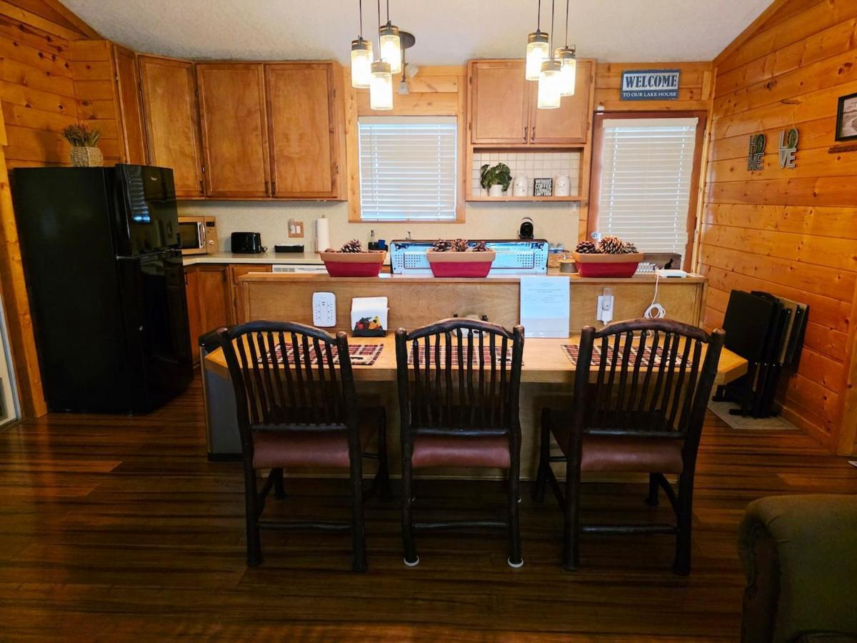 Bear Escapes II Affordable Luxury Cabin Sugarloaf Экстерьер фото